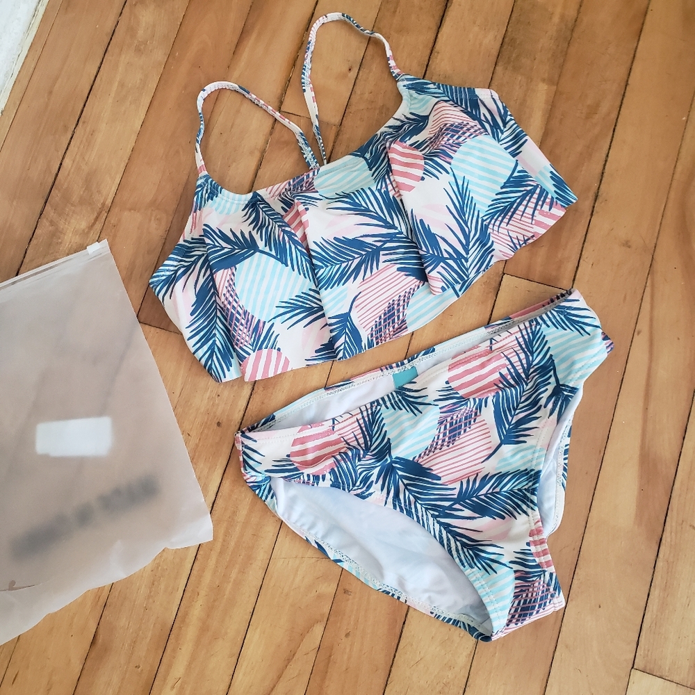 Tropical Fern Leaf Print NEW Girls 2 Pc Bikini Set 13/14